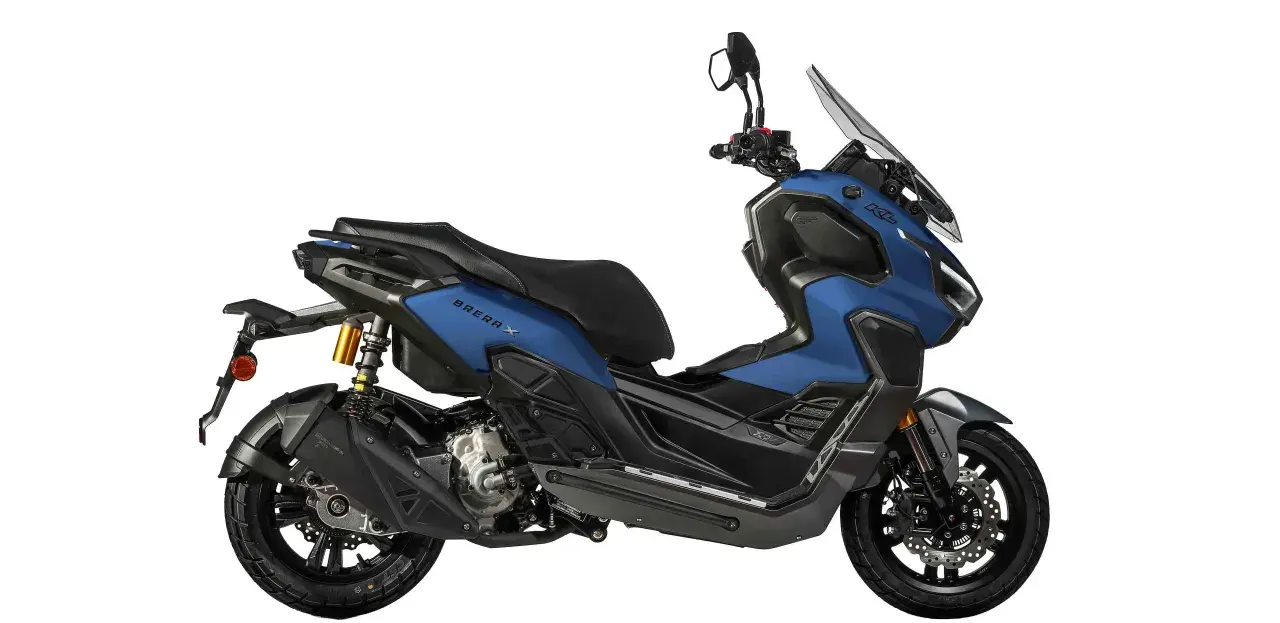 Scooter Brera 300 blu, con linee sportive e parabrezza alto, pronto per l'avventura urbana.