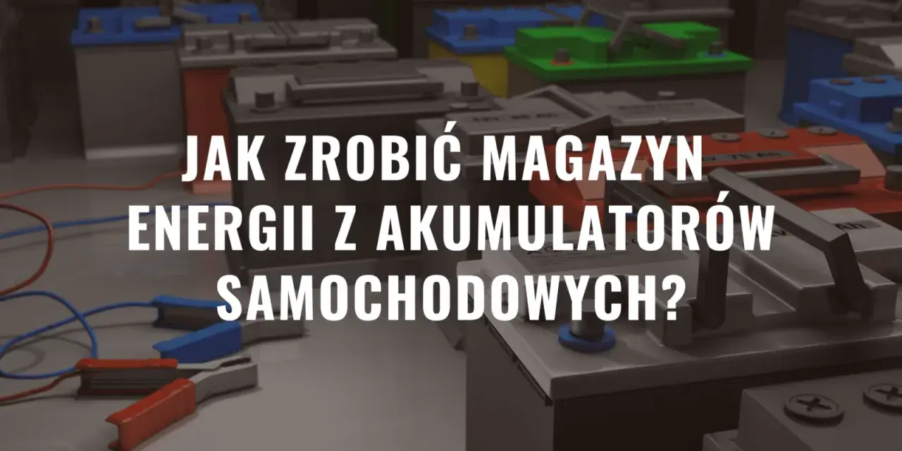Jak zrobić magazyn energii z akumulatorów samochodowych? Wiele baterii samochodowych w tle, kable z zaciskami na pierwszym planie.