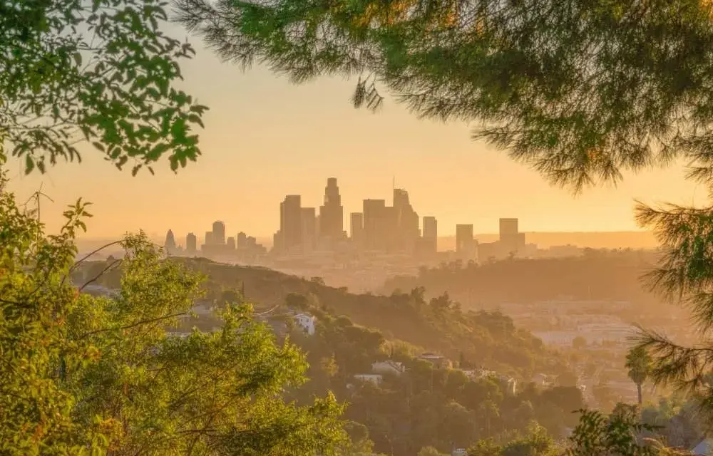 Los Angeles: Gdzie leży? Odkryj sekrety słonecznej Kalifornii