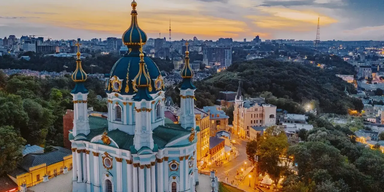 Gdzie pociągiem za granicę? Odkryj Europę bez stresu! Porady, bilety