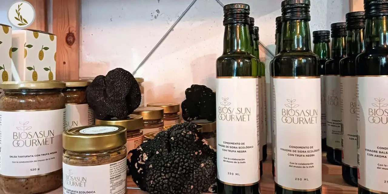 Productos gourmet con trufa negra: salsas y vinagres de sidra. El significado de gourmand se refleja en estos manjares.