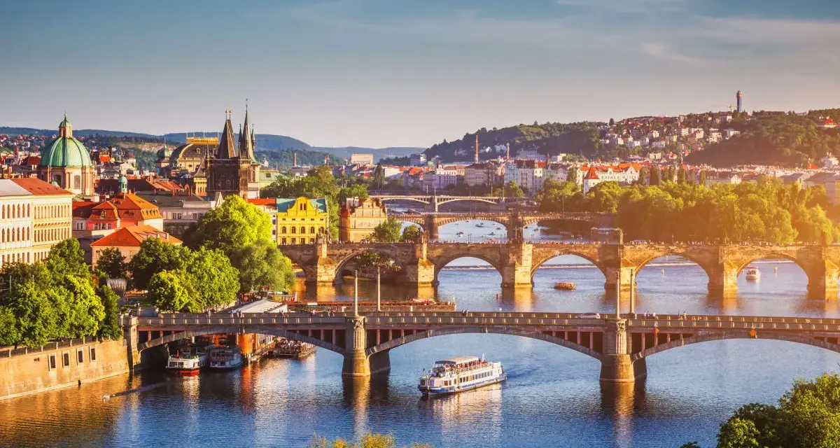 Ile kosztuje nocleg w Czechach? Zaskakujące ceny i porady na 2023
