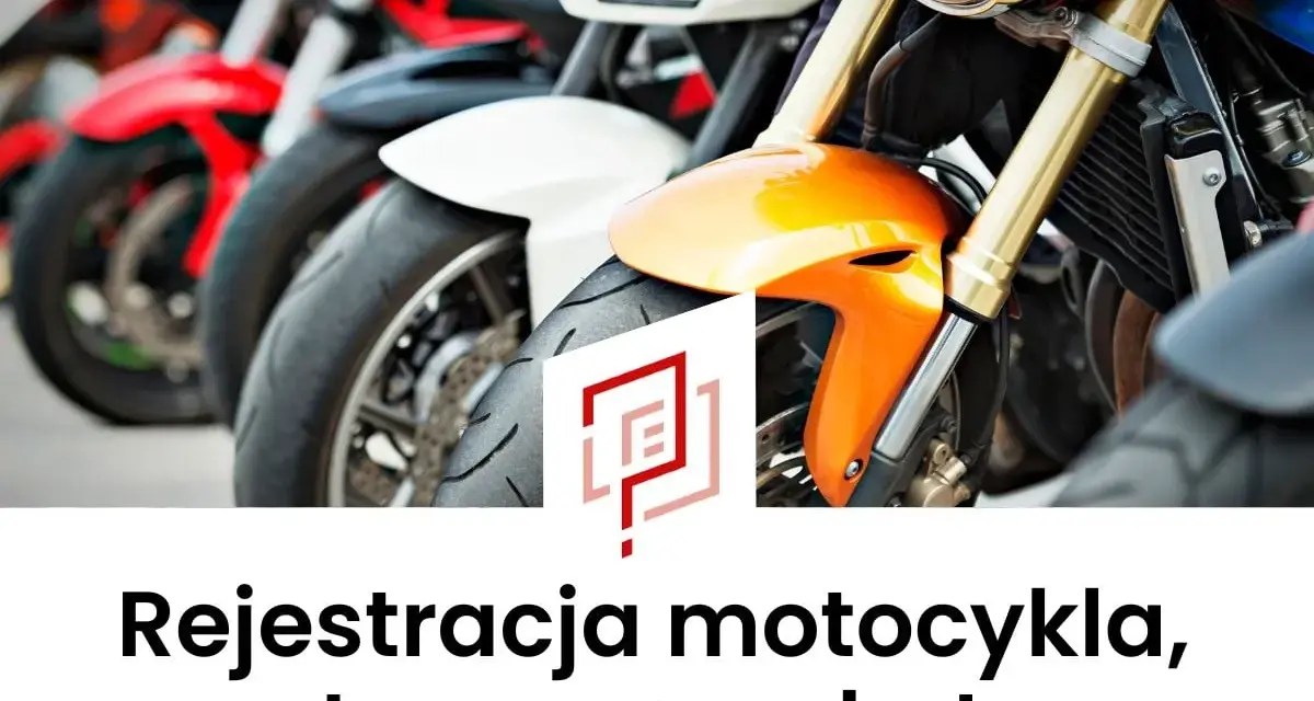 Rząd motocykli i skuterów, gotowych do rejestracji. Pomagamy w formalnościach związanych z rejestracją motocykla.