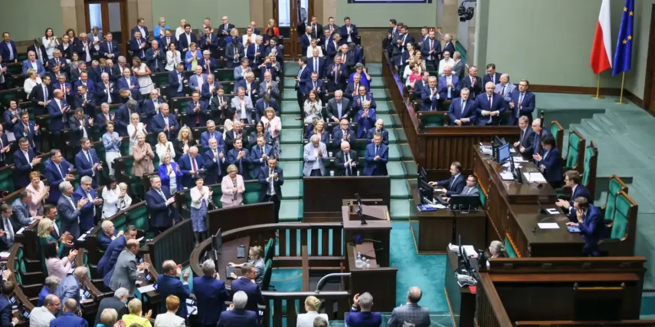 Posłowie w Sejmie, głosowanie nad projektem ustawy, być może w kontekście art. 37 kk.