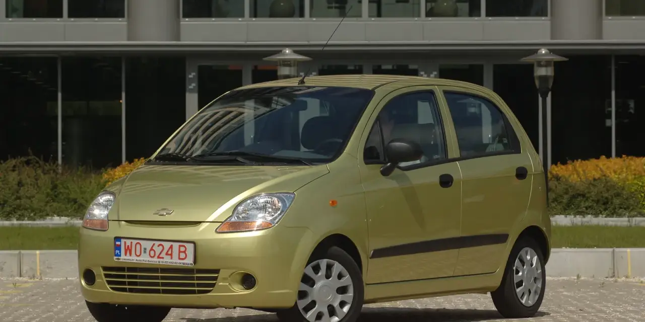 Matiz pojemność baku: Ile litrów? Zasięg, rezerwa i spalanie
