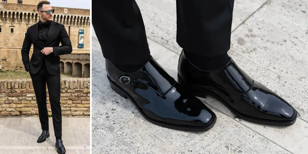 Uomo con vestito nero e camicia abbinata, indossa eleganti scarpe da abbinare in vernice nera.