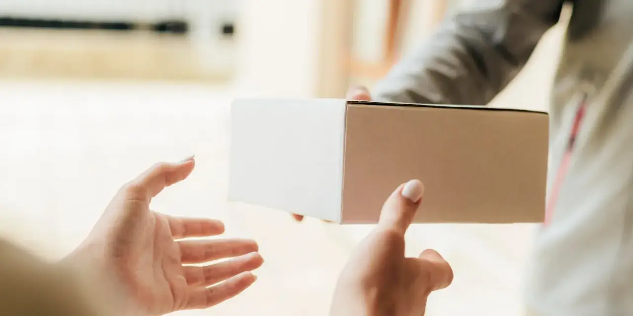 Jak wpisać adres na AliExpress w aplikacji i uniknąć problemów z dostawą