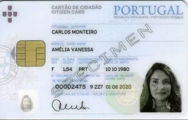 Portugalia: Paszport? Nie! Dowód osobisty wystarczy dla Polaków
