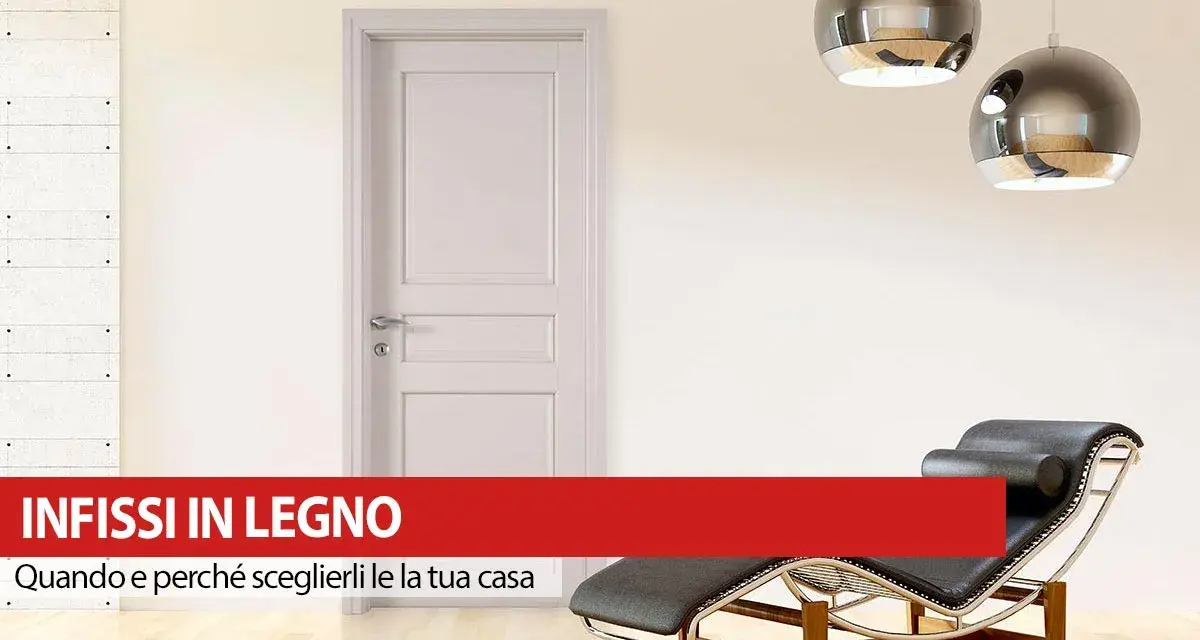 Infissi in legno: pro e contro per la tua casa. Porta bianca, chaise longue e lampade moderne in un ambiente luminoso.