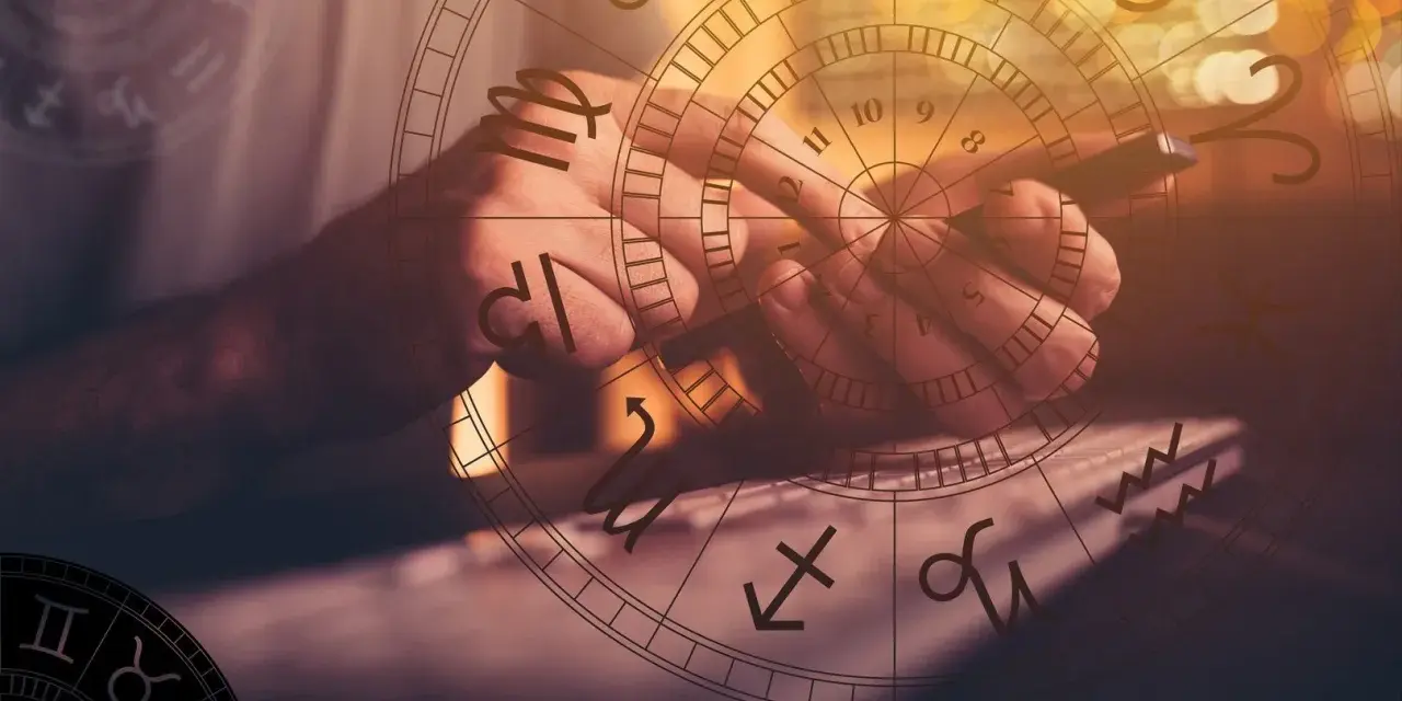 Dłoń pisze na klawiaturze, nad nią krąg zodiaku. W tle widoczny jest chiński znak zodiaku z 1983 roku, symbolizujący nadzieję.