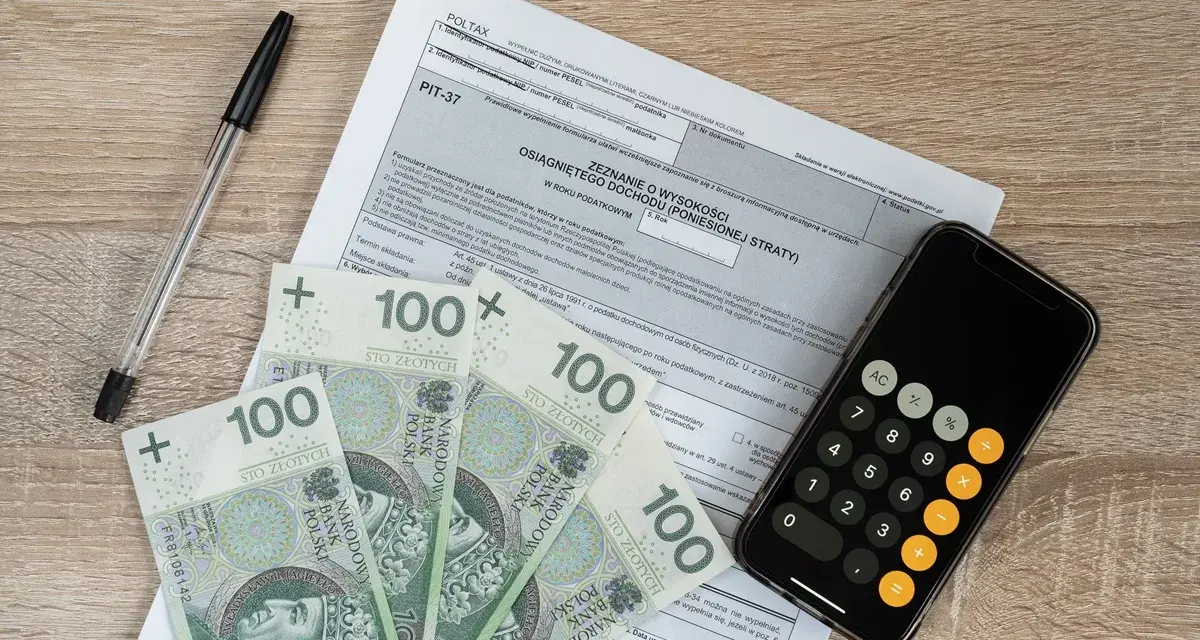 Dochody dziecka a PIT: Kiedy rozlicza rodzic, a kiedy ono samo?