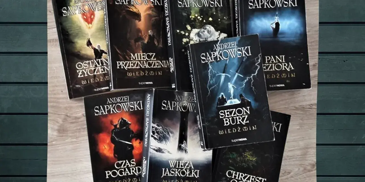 Kolekcja fantastyka książki Andrzeja Sapkowskiego, w tym "Miecz Przeznaczenia" i "Sezon Burz", czeka na czytelnika.