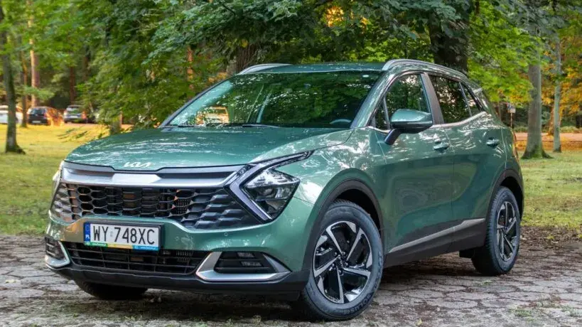 Samochód SUV co to znaczy? Poznaj jego cechy i zalety!