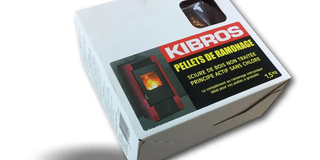 Boîte de pellets de ramonage KIBROS pour poêle à granulés.