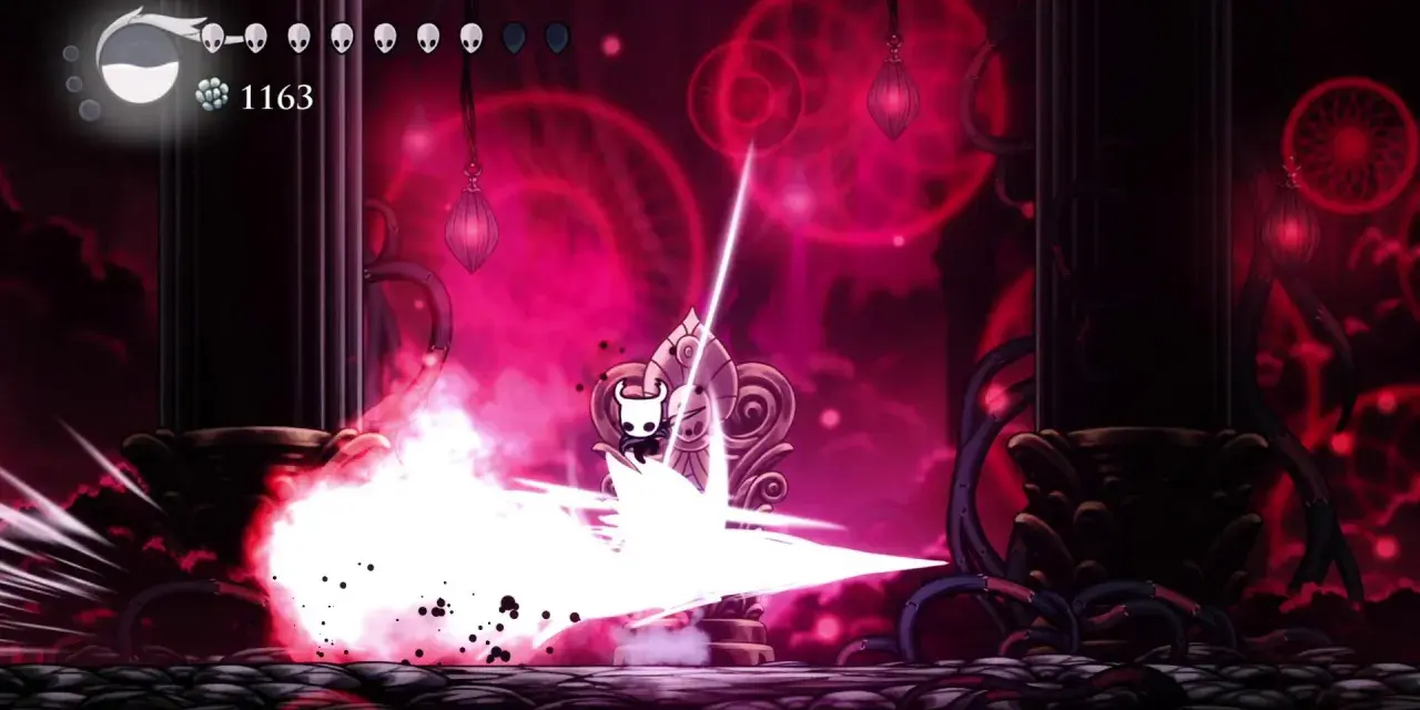 El Caballero lucha contra Grimm en un escenario oscuro y vibrante, con energía roja y blanca.