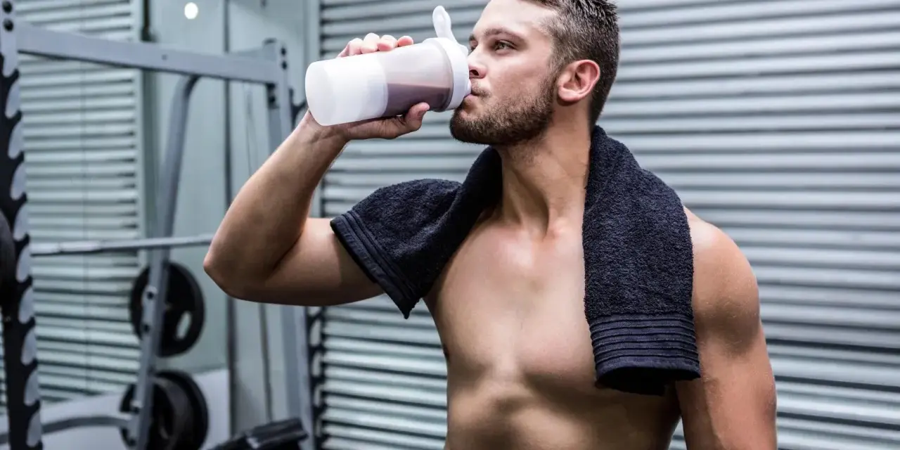 Napój proteinowy: Dlaczego warto go wprowadzić do diety?