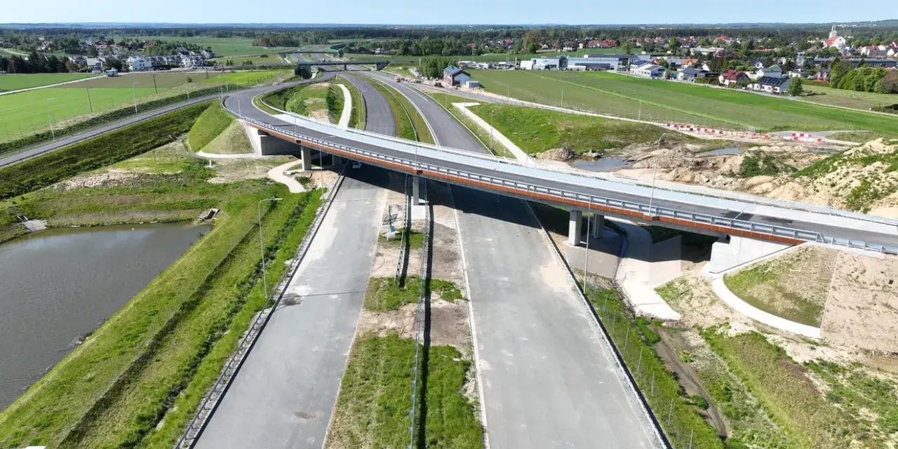 Gdynia Hel: Ile km i jak ominąć letnie korki?