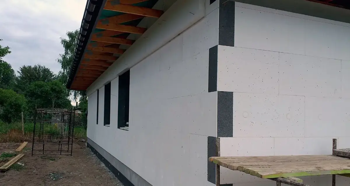 Jaki styropian na ocieplenie starego domu - wybierz najlepszy materiał