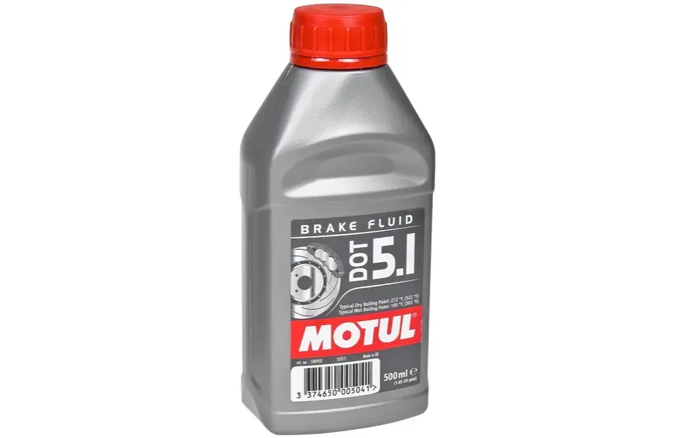 Motul DOT 5.1 – wszystko, co musisz wiedzieć o płynie hamulcowym
