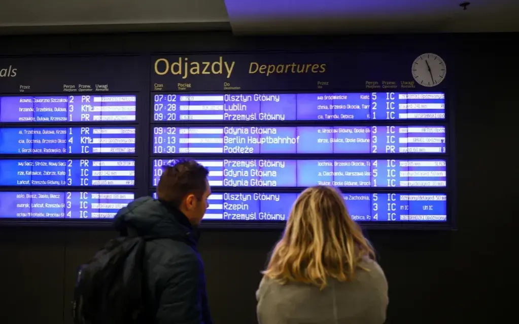 Jak wymienić bilet PKP bez zbędnych opłat i stresu?