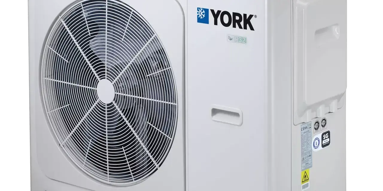 Ile prądu zużywa pompa ciepła 12 kW? Zaskakujące fakty i koszty