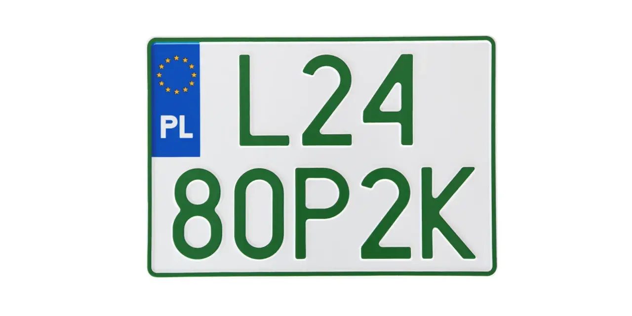 Polski numer rejestracyjny pojazdu: L24 80P2K.