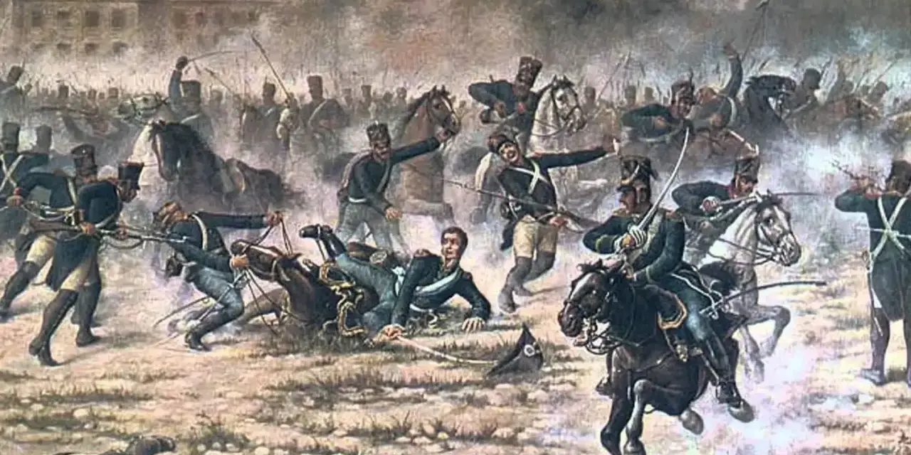 Un resumen de la guerra de la independencia española: batalla caótica con soldados a caballo y a pie, humo y acción intensa.