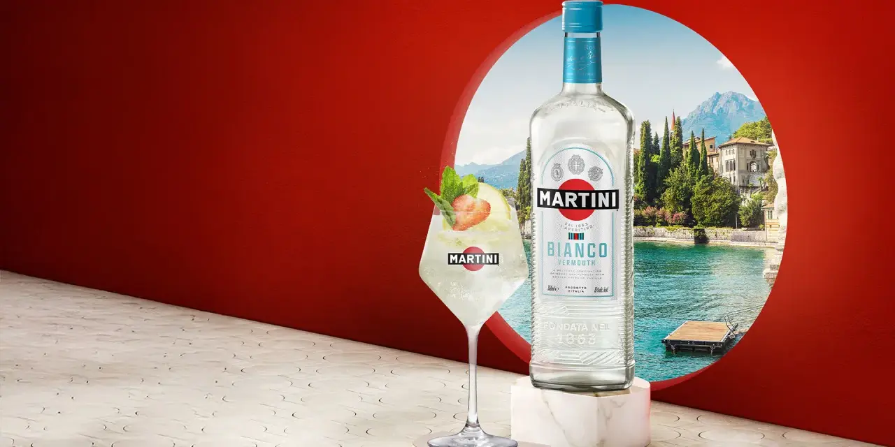 Jak pić Martini Bianco? Proste drinki, które zrobisz w 2 minuty