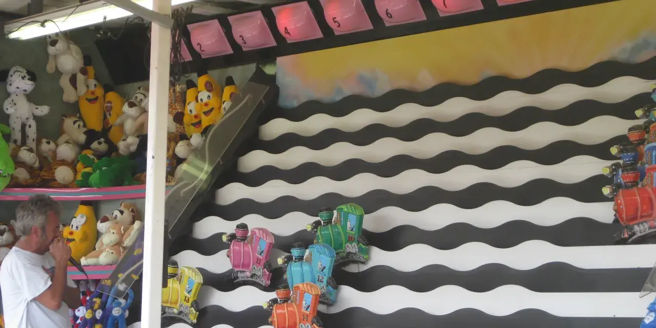 Come vincere ai giochi a bersaglio del luna park? Scopri i trucchi!
