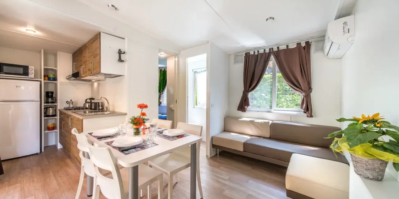 Rzym: Ceny noclegów od 35 EUR. Jak znaleźć tani hotel/apartament?