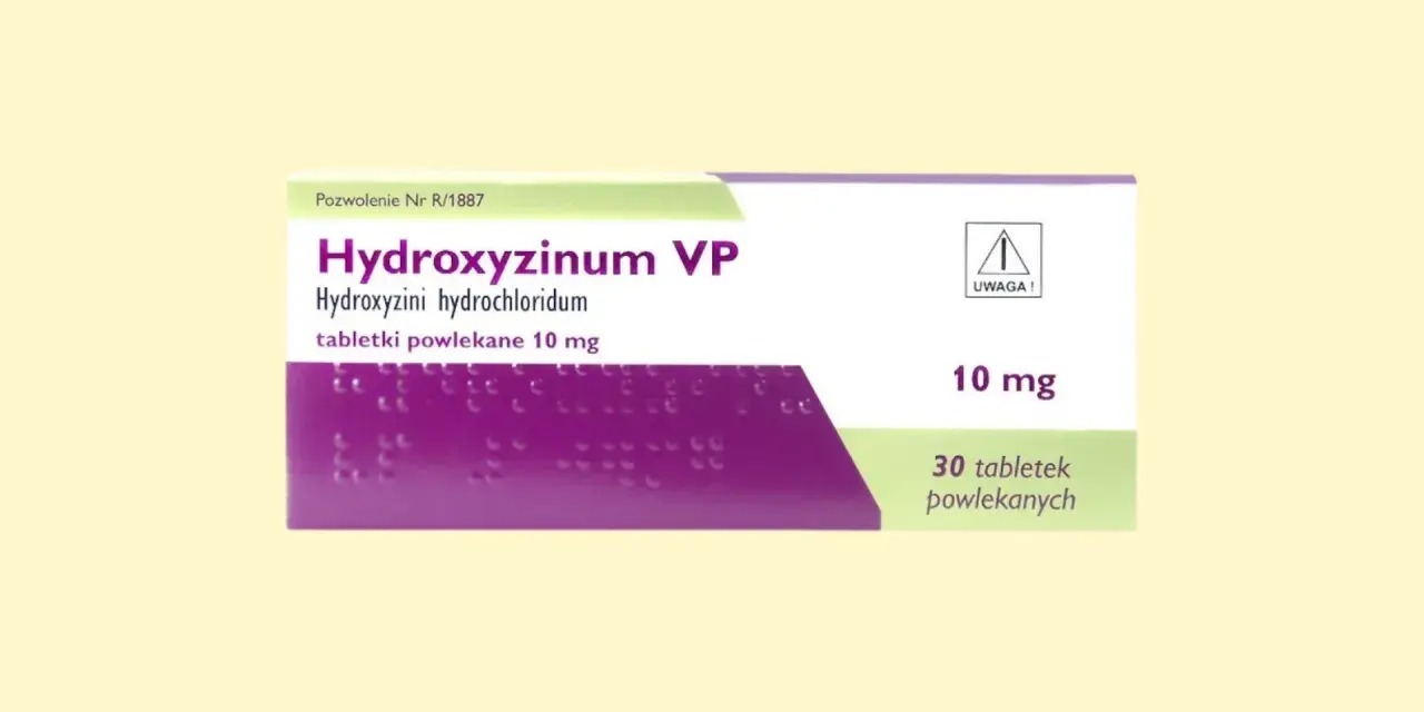 Opakowanie leku Hydroxyzineum VP, zawierające 30 tabletek powlekanych po 10 mg.