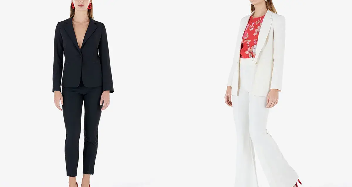 Donna con giacca aperta o chiusa: un completo nero elegante e un tailleur bianco con camicetta a fiori.