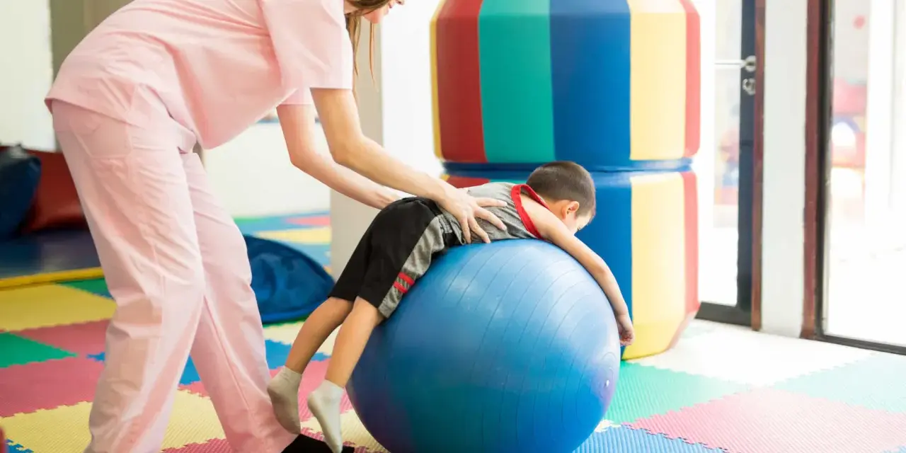 Terapia sensoryczna Wrocław: Diagnoza, koszty, wybierz mądrze!