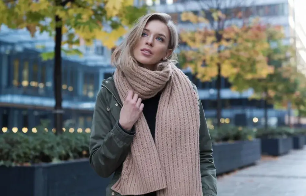 Jaki szalik do zielonej kurtki? Odkryj idealne połączenia!