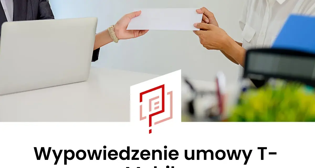 Dwie osoby przekazują sobie białą kopertę przy biurku z laptopem.