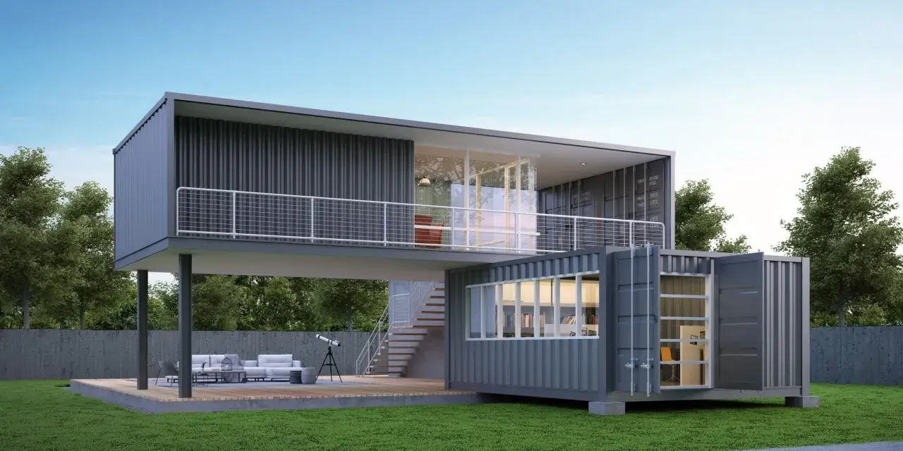 Une maison conteneur moderne à deux étages avec terrasse, escaliers extérieurs et mobilier de jardin.