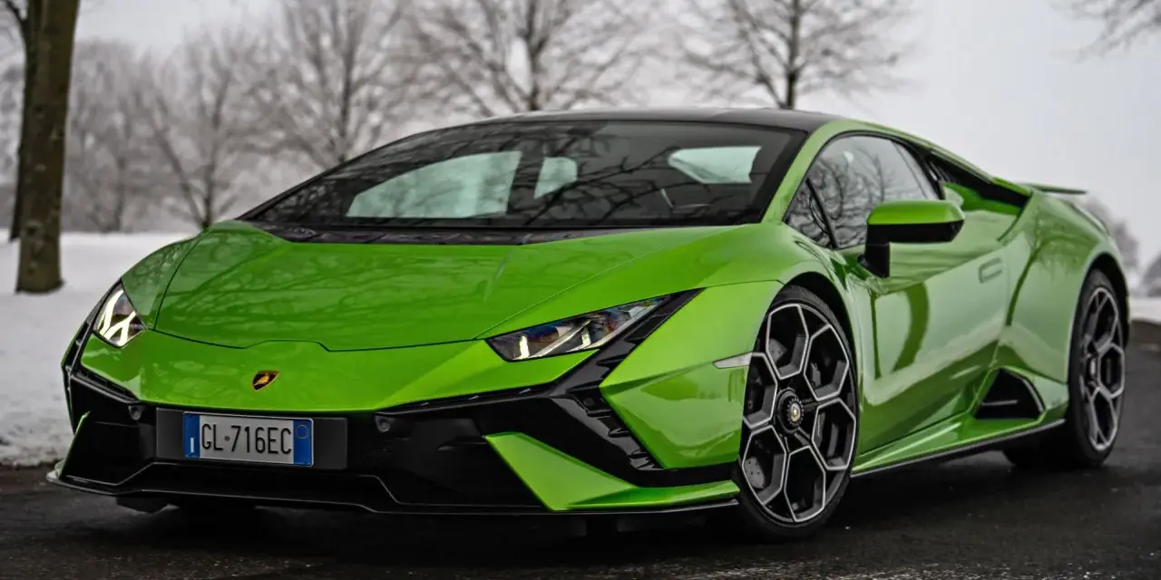 Lamborghini Huracan ile ma koni? Moc i osiągi różnych wersji
