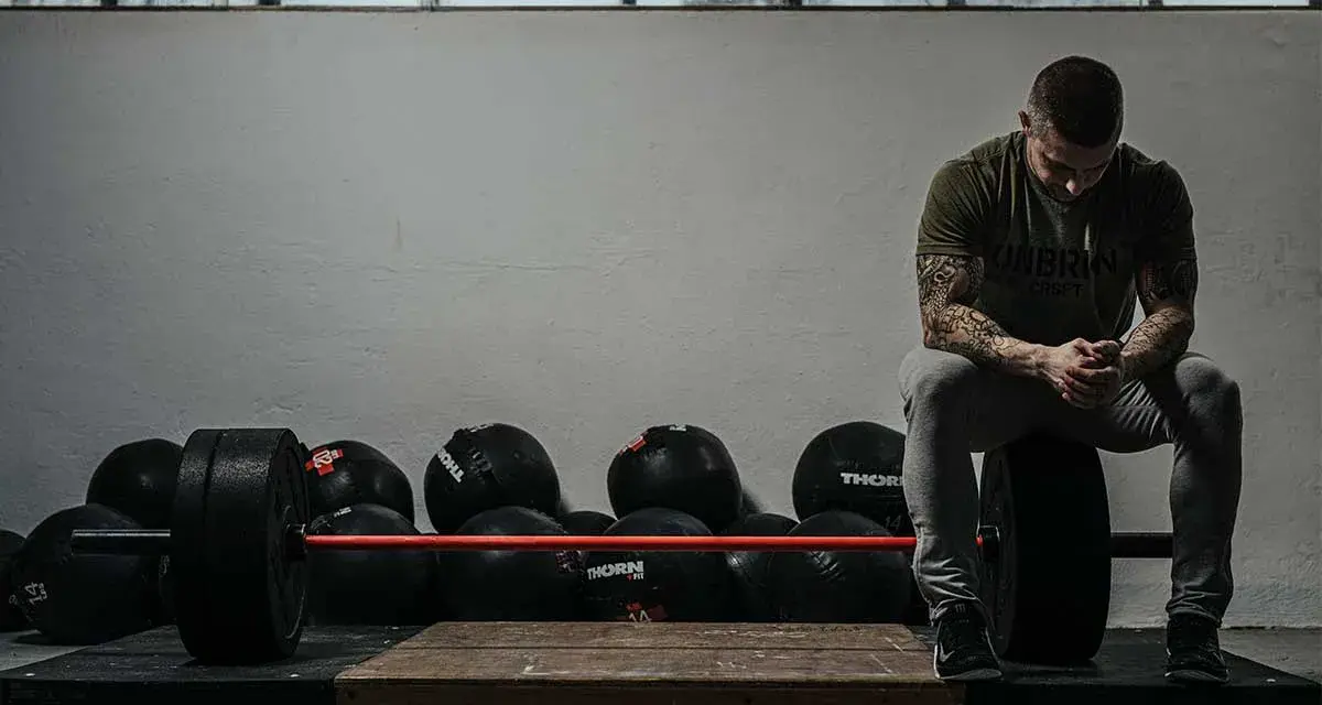 Ile razy trenować CrossFit? Znajdź swój plan i uniknij przetrenowania