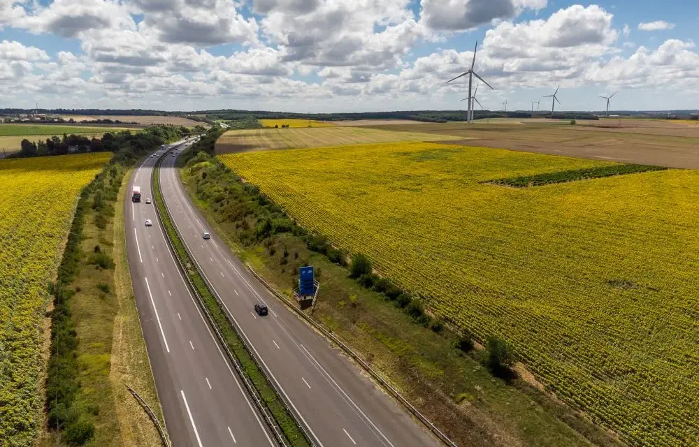 Ile kosztują autostrady we Francji? Zaskakujące opłaty i trasy