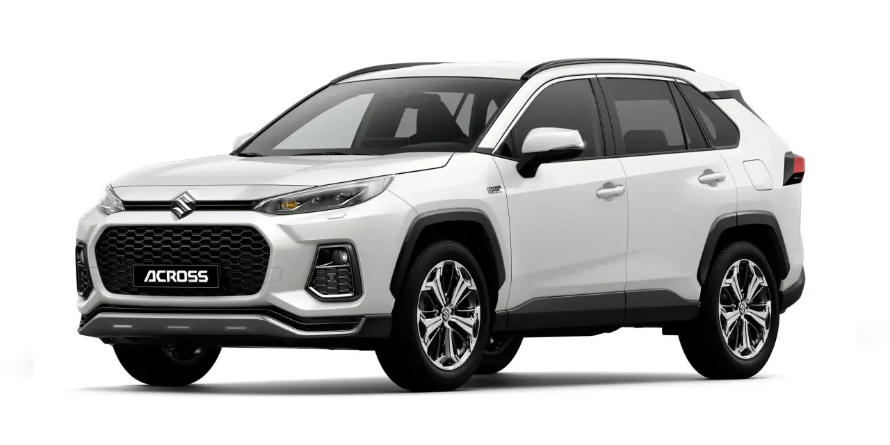 Biały SUV Suzuki Across 4x4 z napędem hybrydowym plug-in, widok z przodu.
