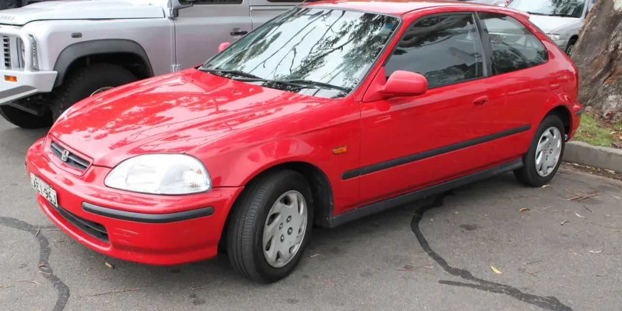 Honda Civic VI (95-01): Ile litrów mieści bak? Pełne dane