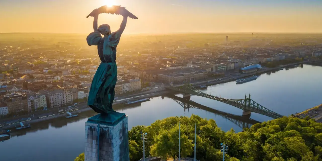 Budapest: Attrazioni Imperdibili e Consigli per il Tuo Viaggio