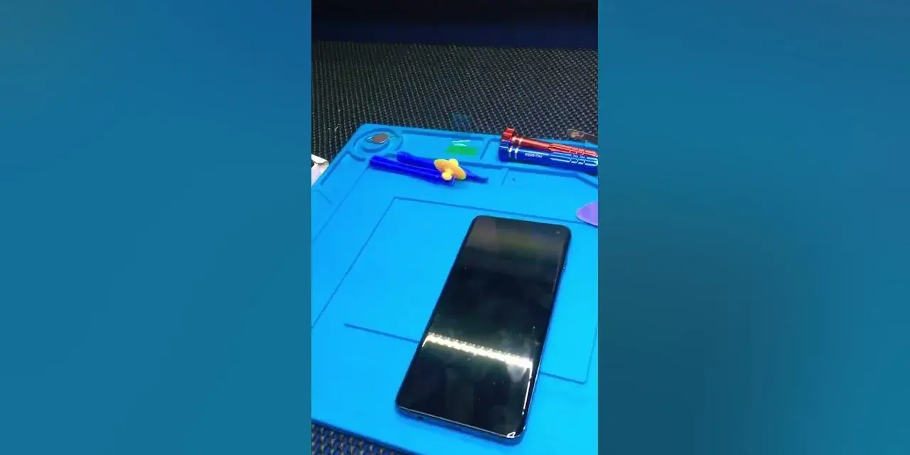 Wymiana baterii Samsung S10 – poznaj ceny i czas realizacji usług