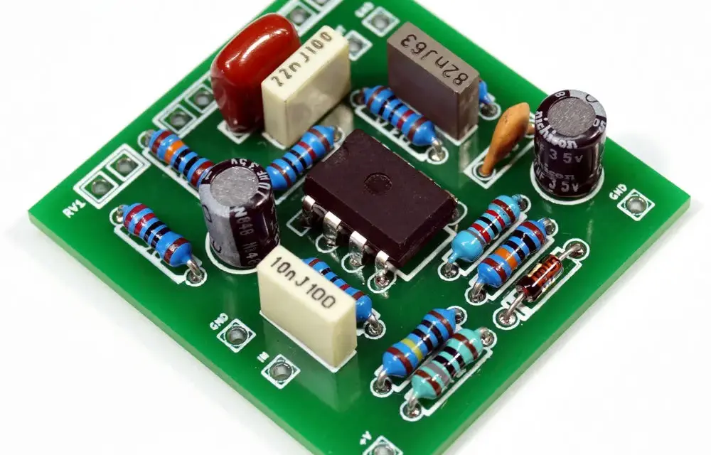 Efekty DIY: Stwórz unikalne brzmienia bez skomplikowanej elektroniki