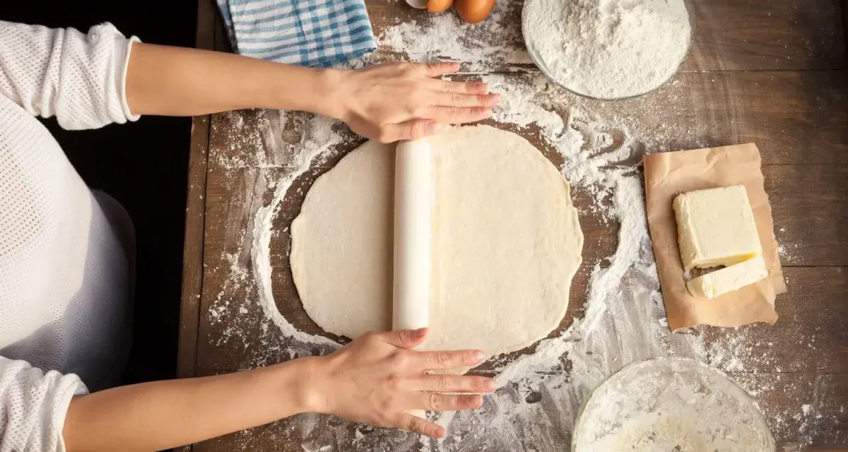 Dlaczego ciasto na pizzę nie jest elastyczne? Oto najczęstsze przyczyny