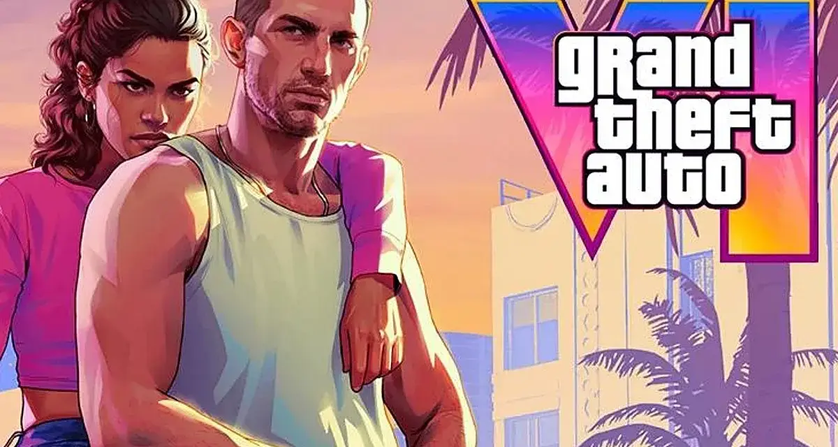 Pareja posando frente al logo de Grand Theft Auto VI, con palmeras y edificios de estilo Miami al atardecer.