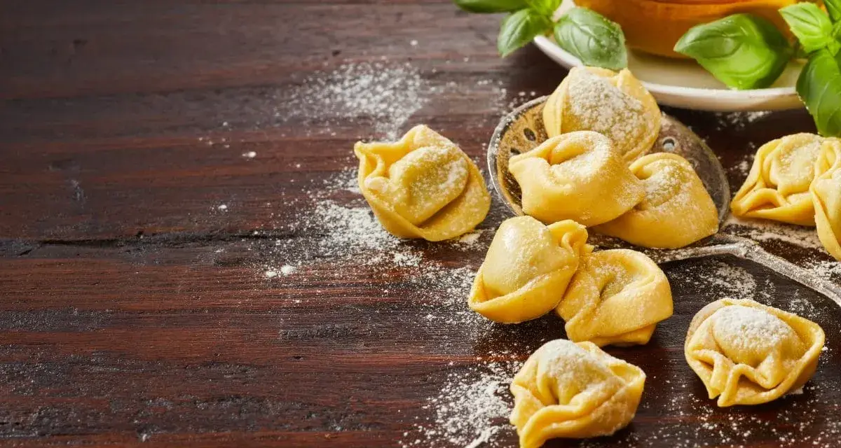 Z czym podać tortellini na obiad - smaki, które zachwycą każdego