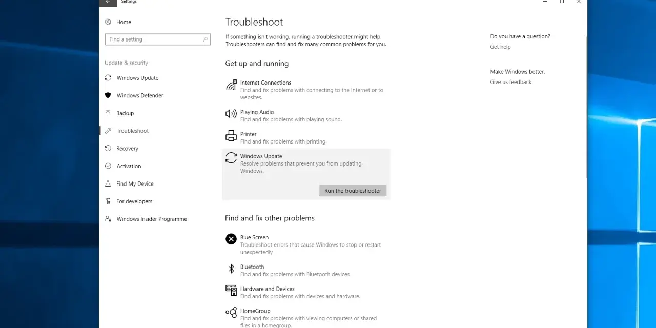 Schermata di risoluzione problemi di Windows 11, con opzioni per l'aggiornamento di Windows e altri problemi comuni.