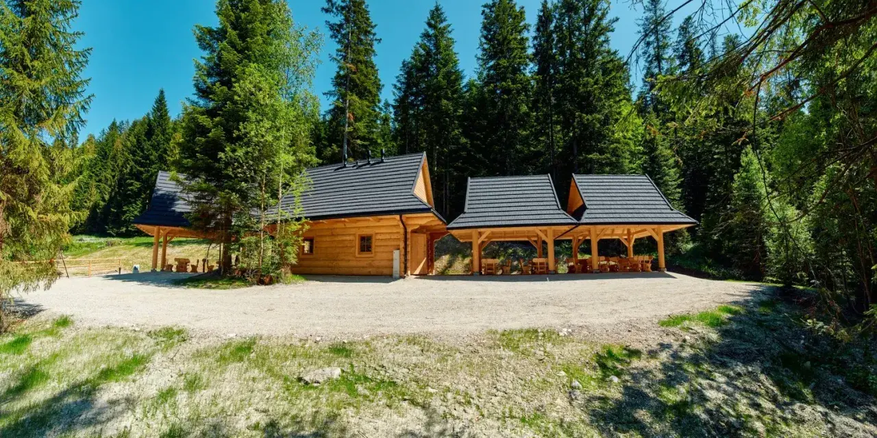 Bacówka Chyżne – odkryj smaki tradycyjnej kuchni polskiej w sercu gór