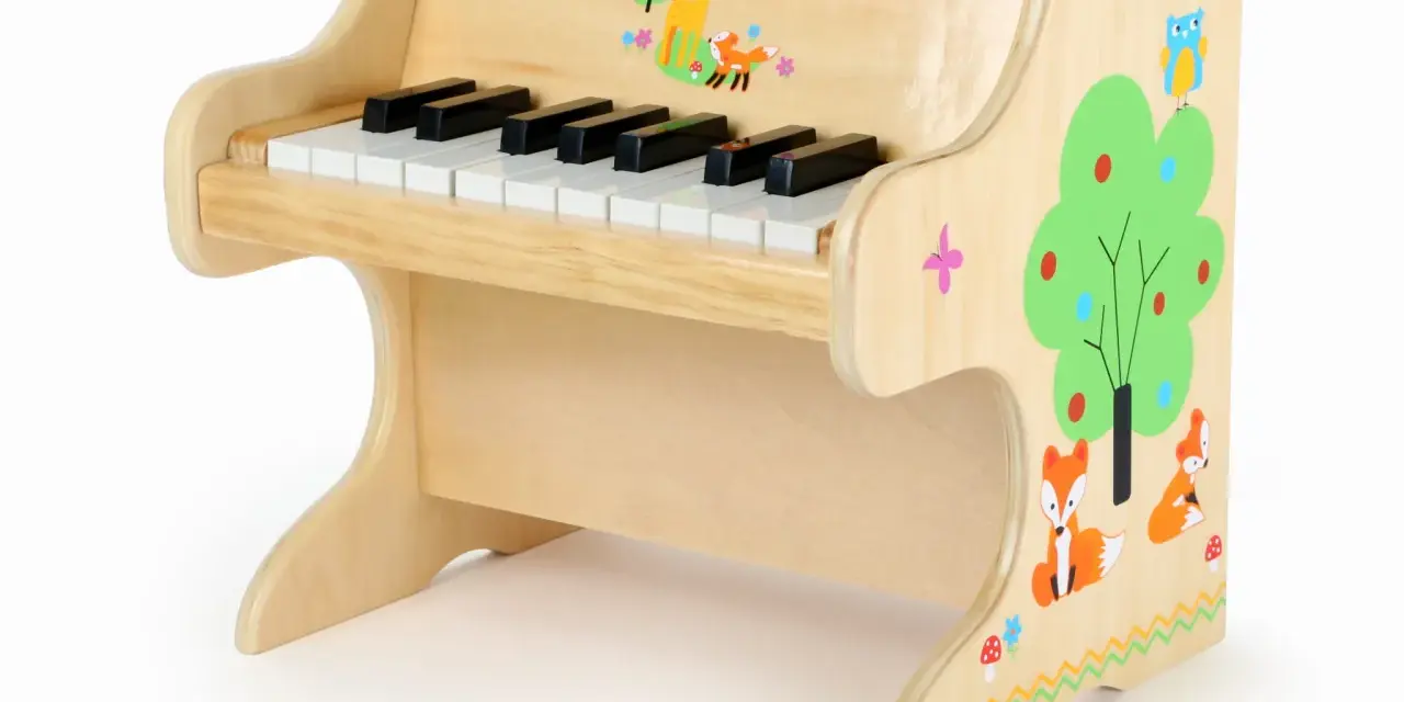 Pianino zabawka – wybierz najlepszy model dla swojego dziecka